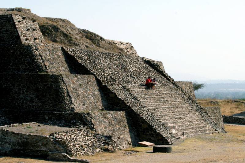 tula-pyramid.jpg